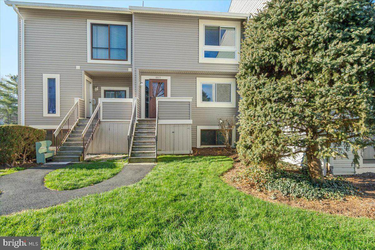 8613 Sacramento Drive - Photo 1
