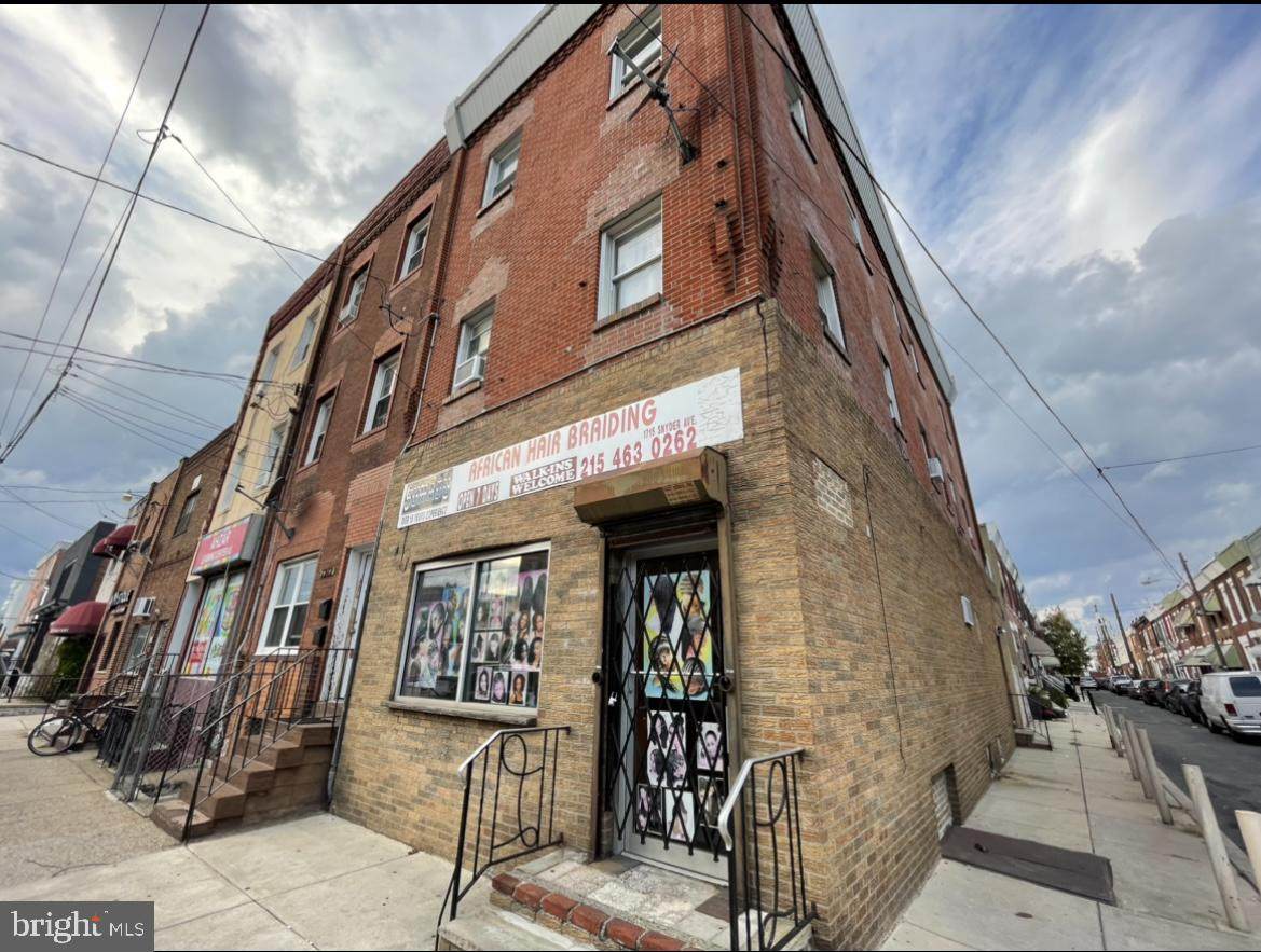 1715 Snyder Avenue - Photo 1