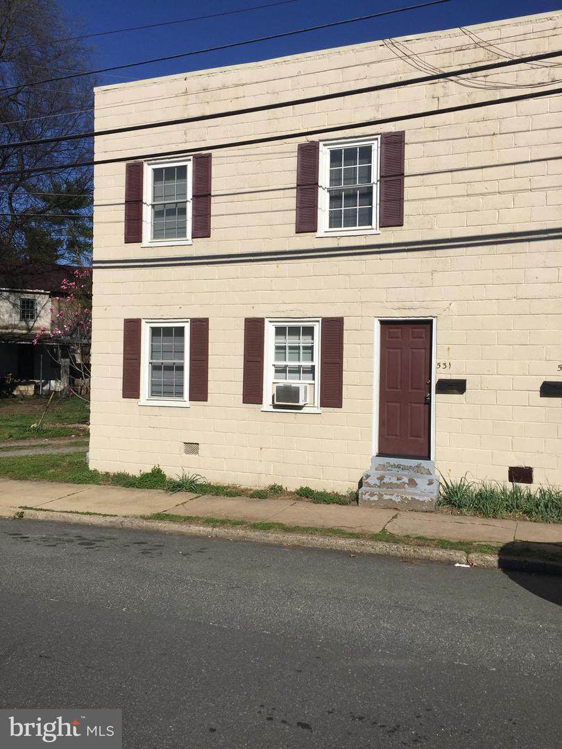 531 Hanover Street - Photo 1