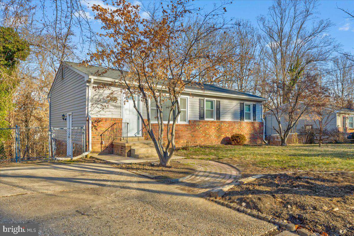 5400 Trent Street - Photo 1