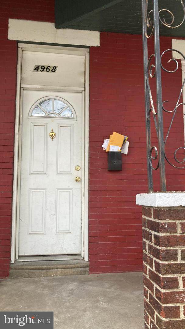 4968 Thompson Street - Photo 1