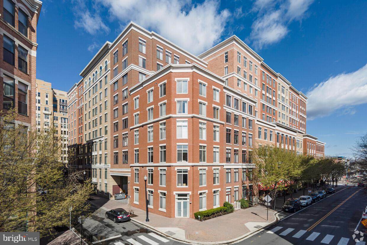 1201 Garfield Street - Photo 1