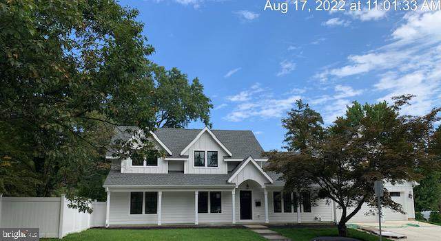 8900 Connecticut Avenue - Photo 1