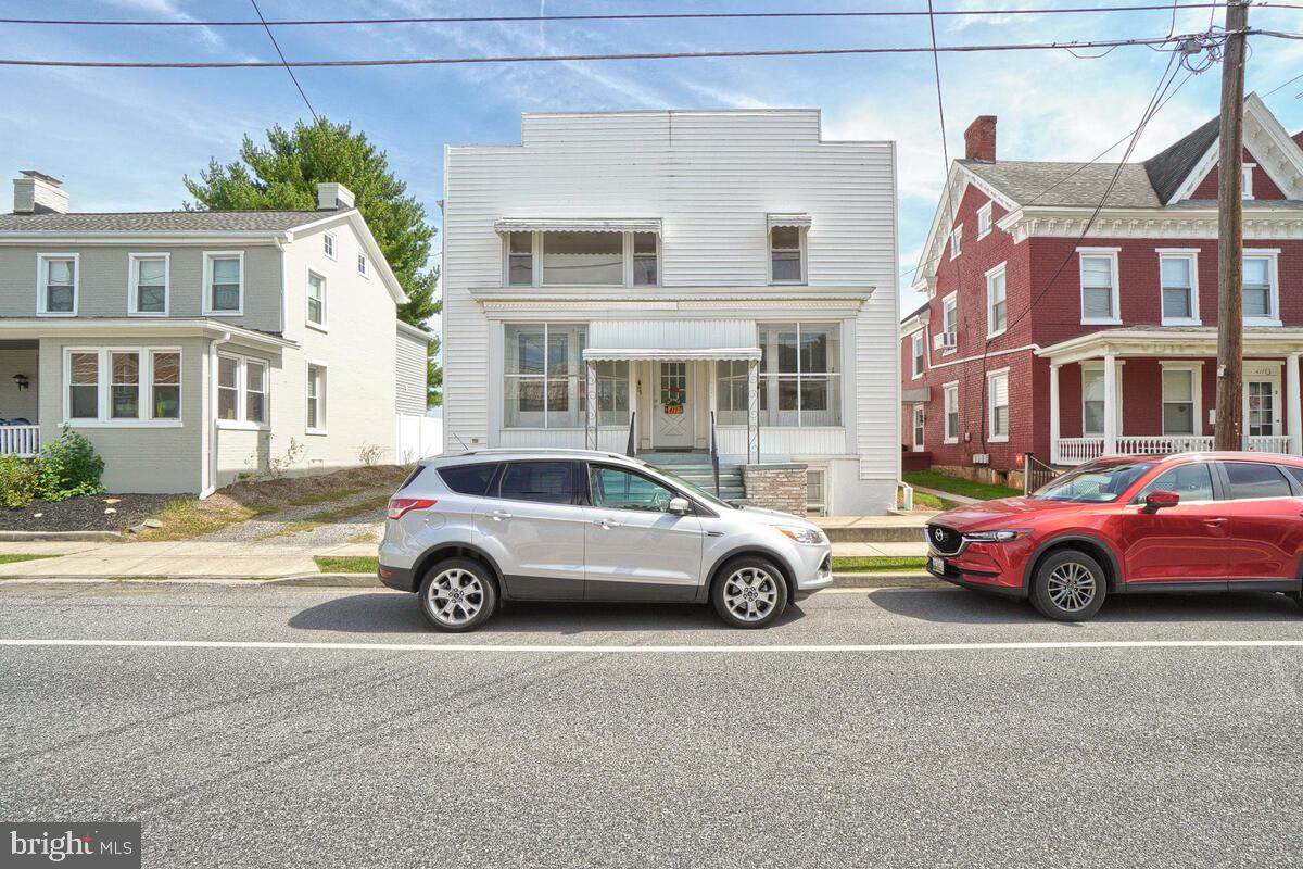 419 Main Street - Photo 1