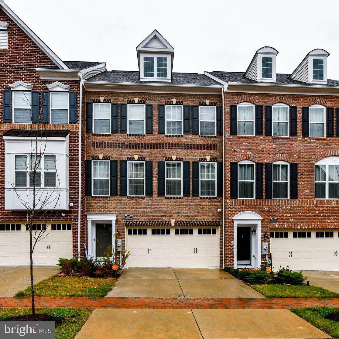2812 Medstead Lane - Photo 1
