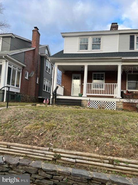 105 6TH Street - Photo 1
