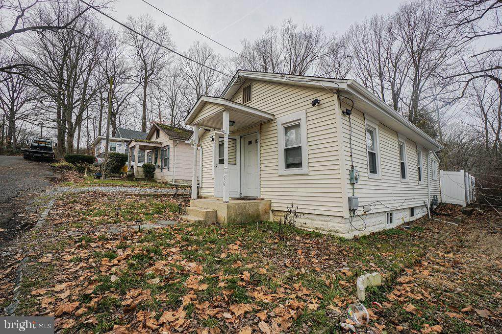 56 Beech Avenue - Photo 1