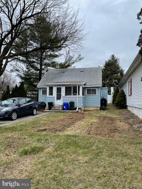 2017 Leslie Avenue - Photo 1