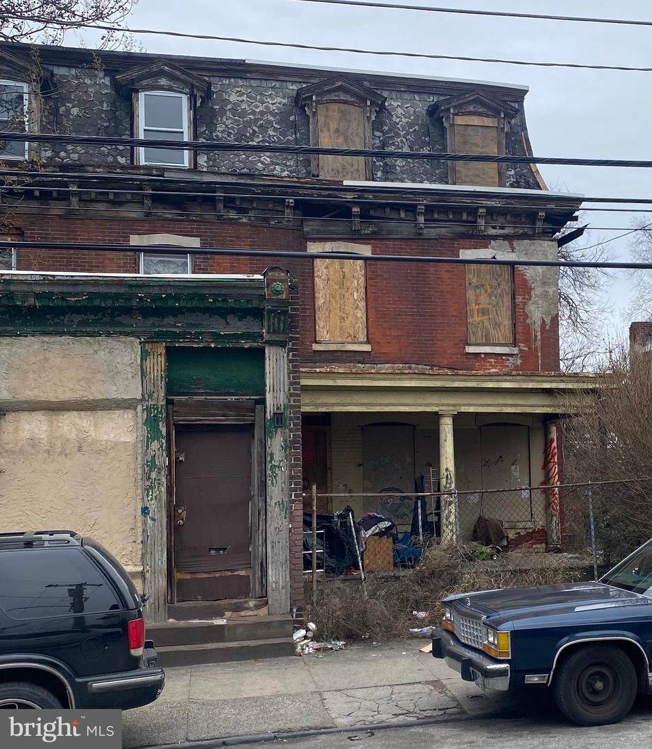 3517 17TH Street - Photo 1