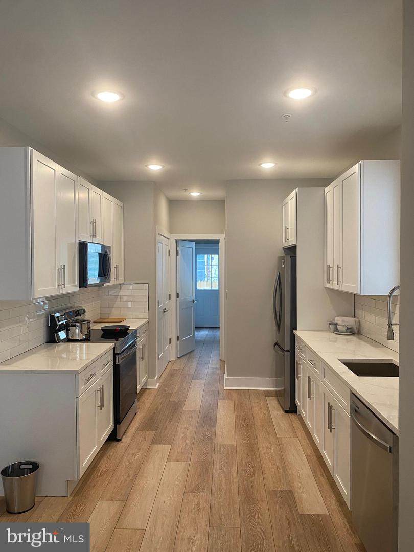 2844 Diamond Street - Photo 1