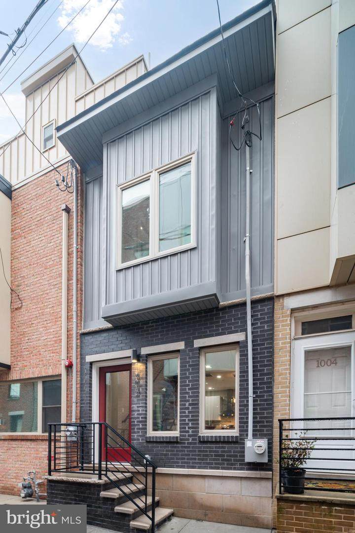 1006 Fairhill Street - Photo 1