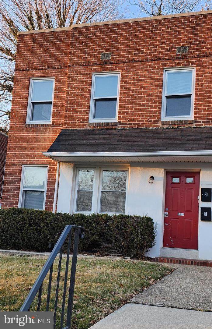 2311 Broom Street - Photo 1