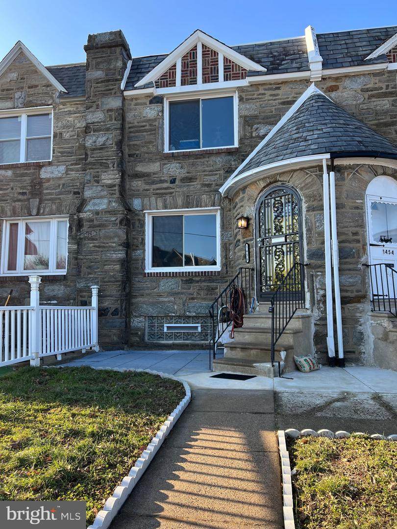 1456 Mckinley Street - Photo 1