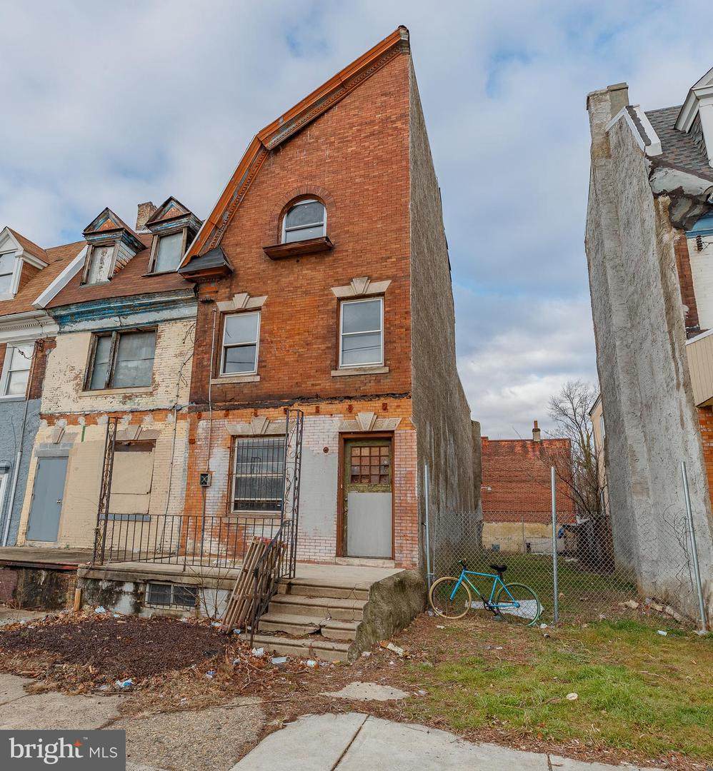 5019 Woodland Avenue - Photo 1