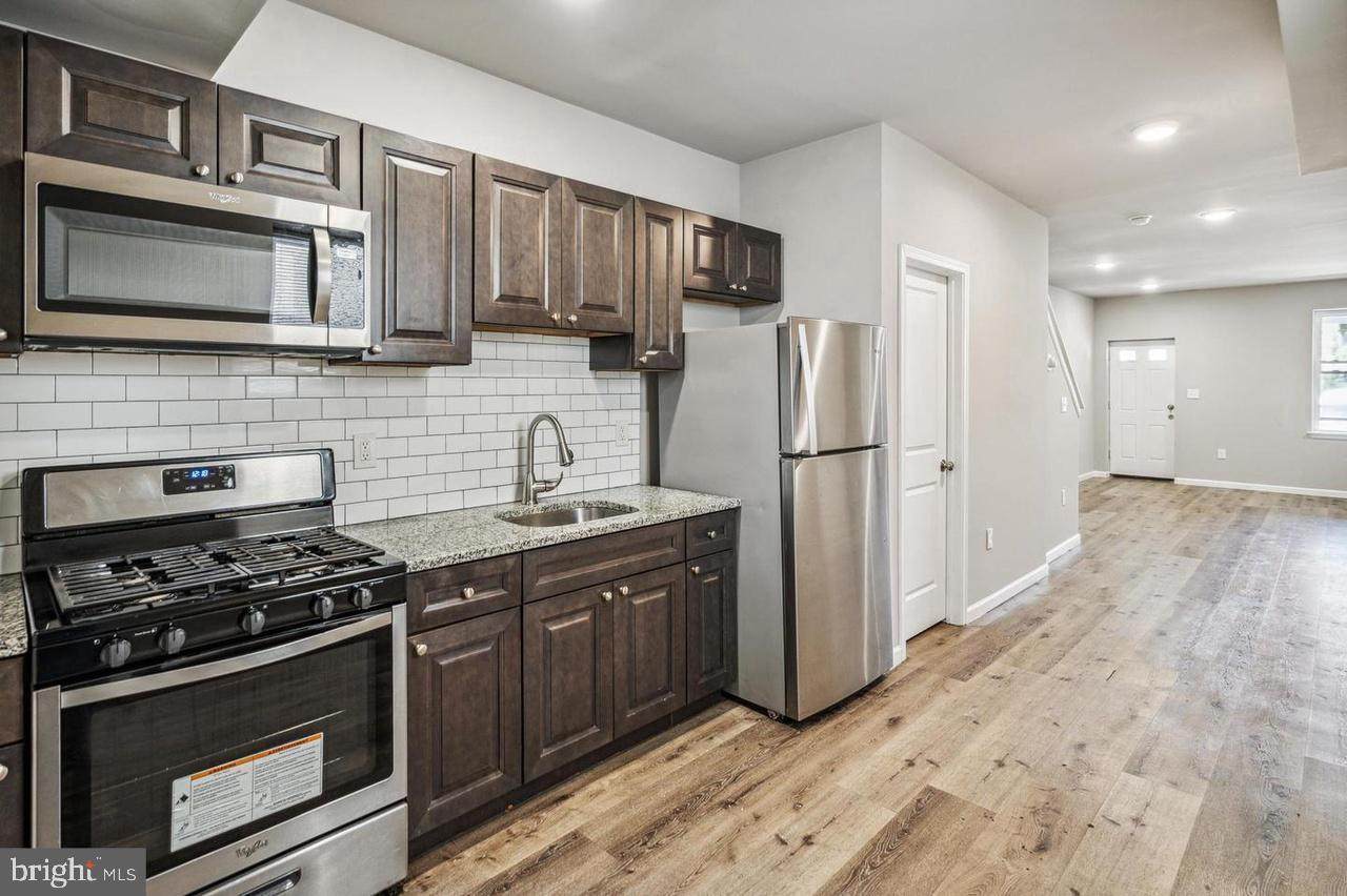5140 Stiles Street - Photo 1
