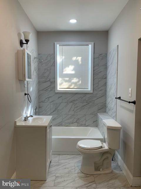 658 52ND Street - Photo 1