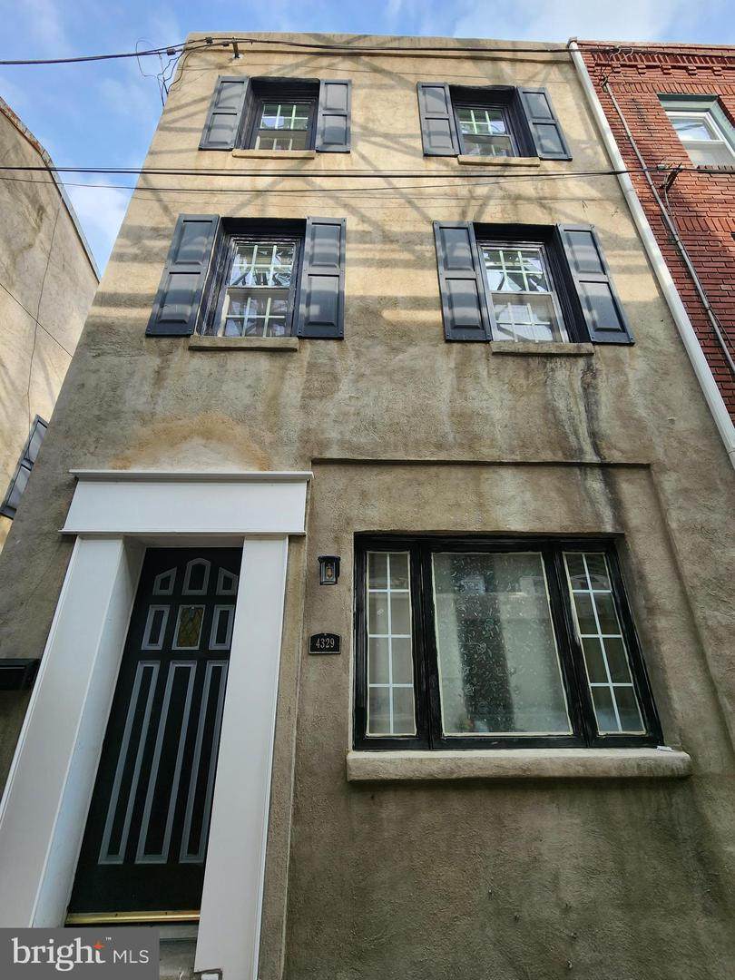 4329 Cresson Street - Photo 1