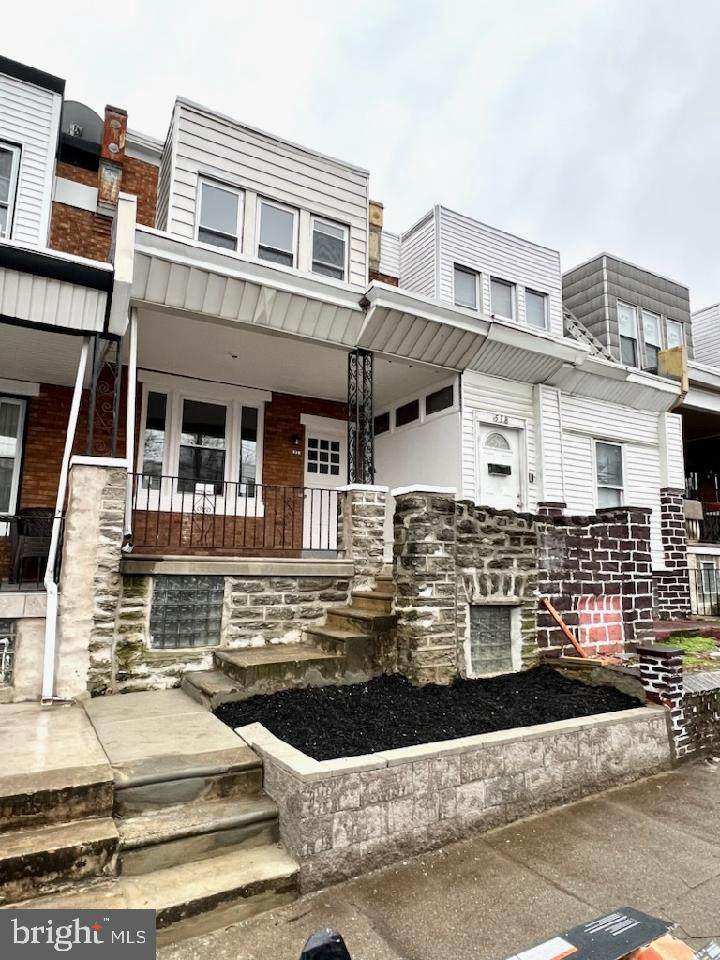 536 Duncannon Avenue - Photo 1