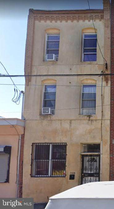 2108 7TH Street - Photo 1