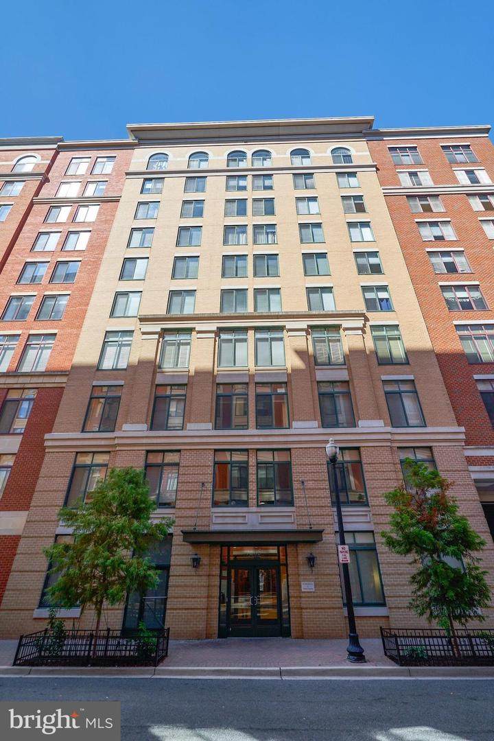 1205 Garfield Street - Photo 1