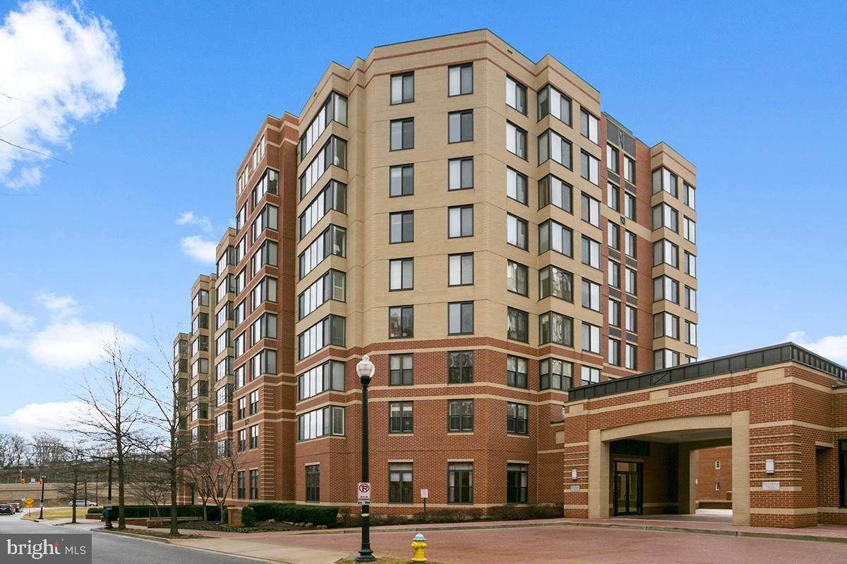 2220 Fairfax Drive - Photo 1