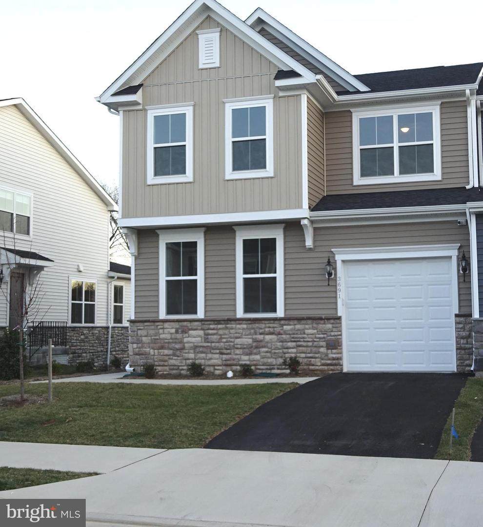 3691 Traford Lane - Photo 1