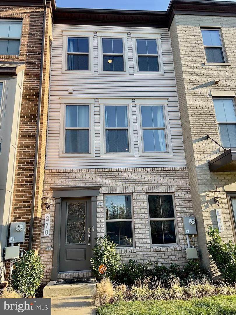 270 Phoenix Drive - Photo 1