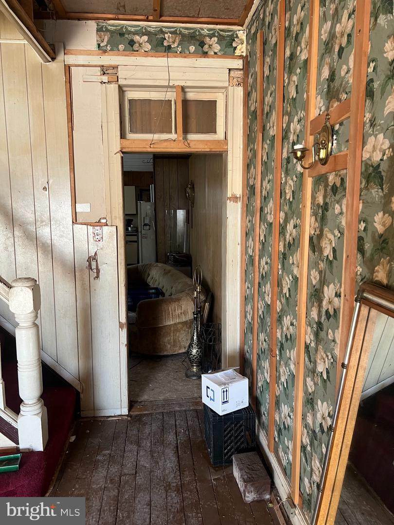 2600 Hoffman Street - Photo 1