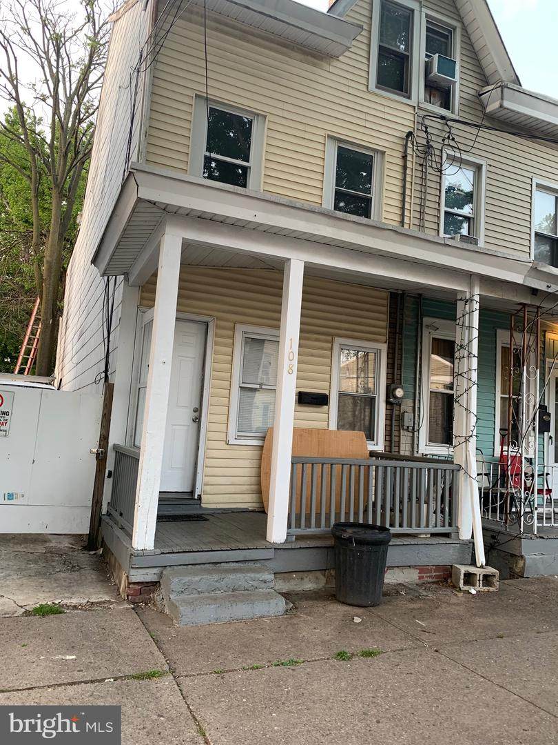 106 Woodland Street - Photo 1