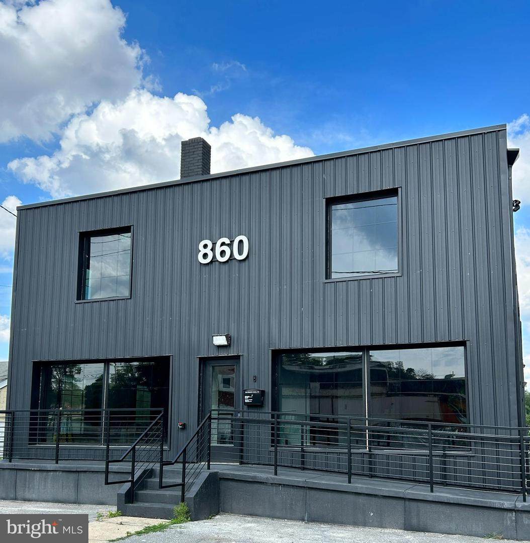 860 Pennsylvania Avenue - Photo 1