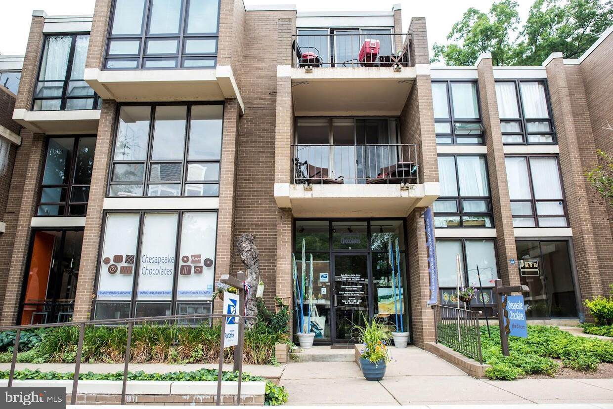 11426 Washington Plaza - Photo 1