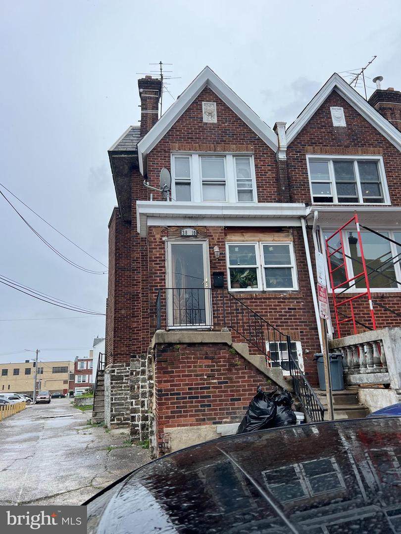 3810 Elsinore Street - Photo 1