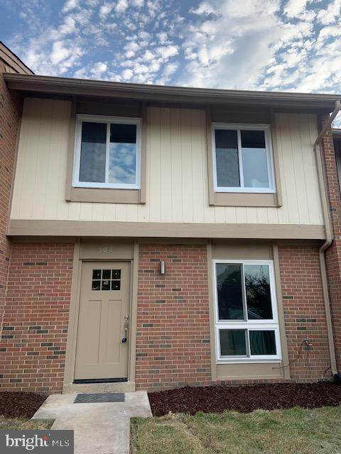 502 Early Fall Court - Photo 1