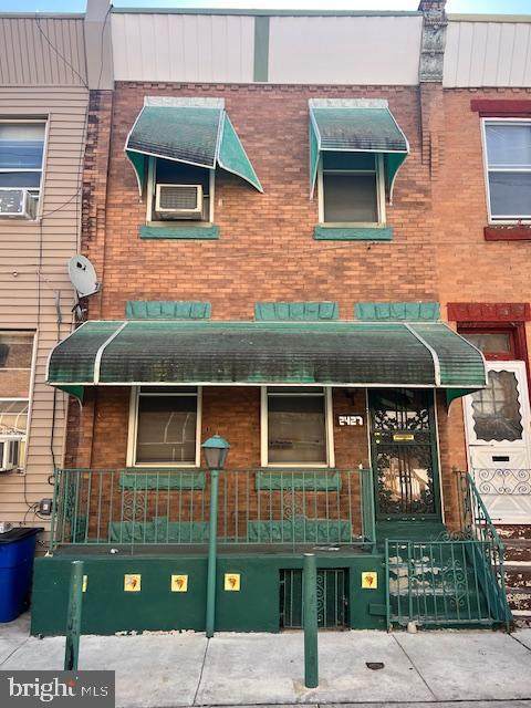 2427 Hollywood Street - Photo 1