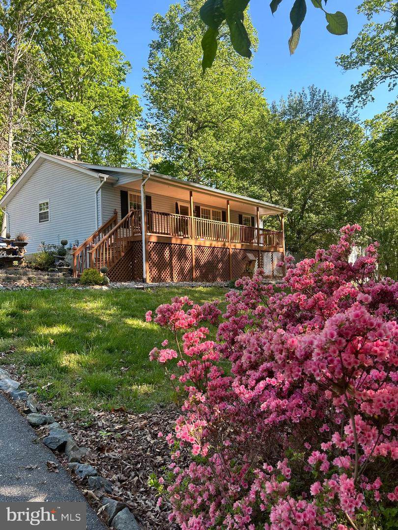 265 Pawnee Lane - Photo 1