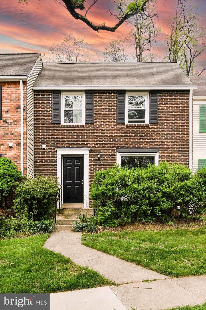 2908 Everleigh Way - Photo 1