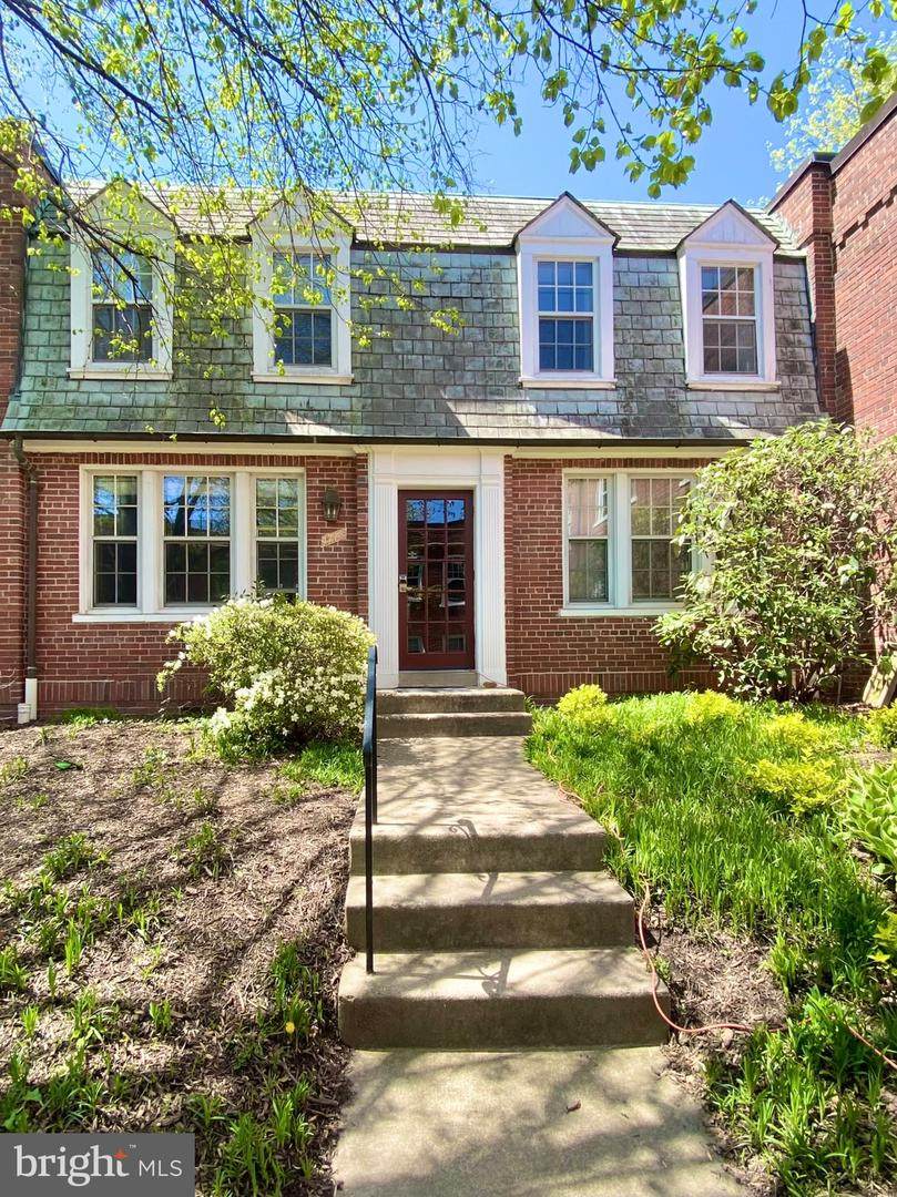 1748 Rhodes Street - Photo 1