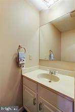 5042 Bradley Boulevard - Photo 13