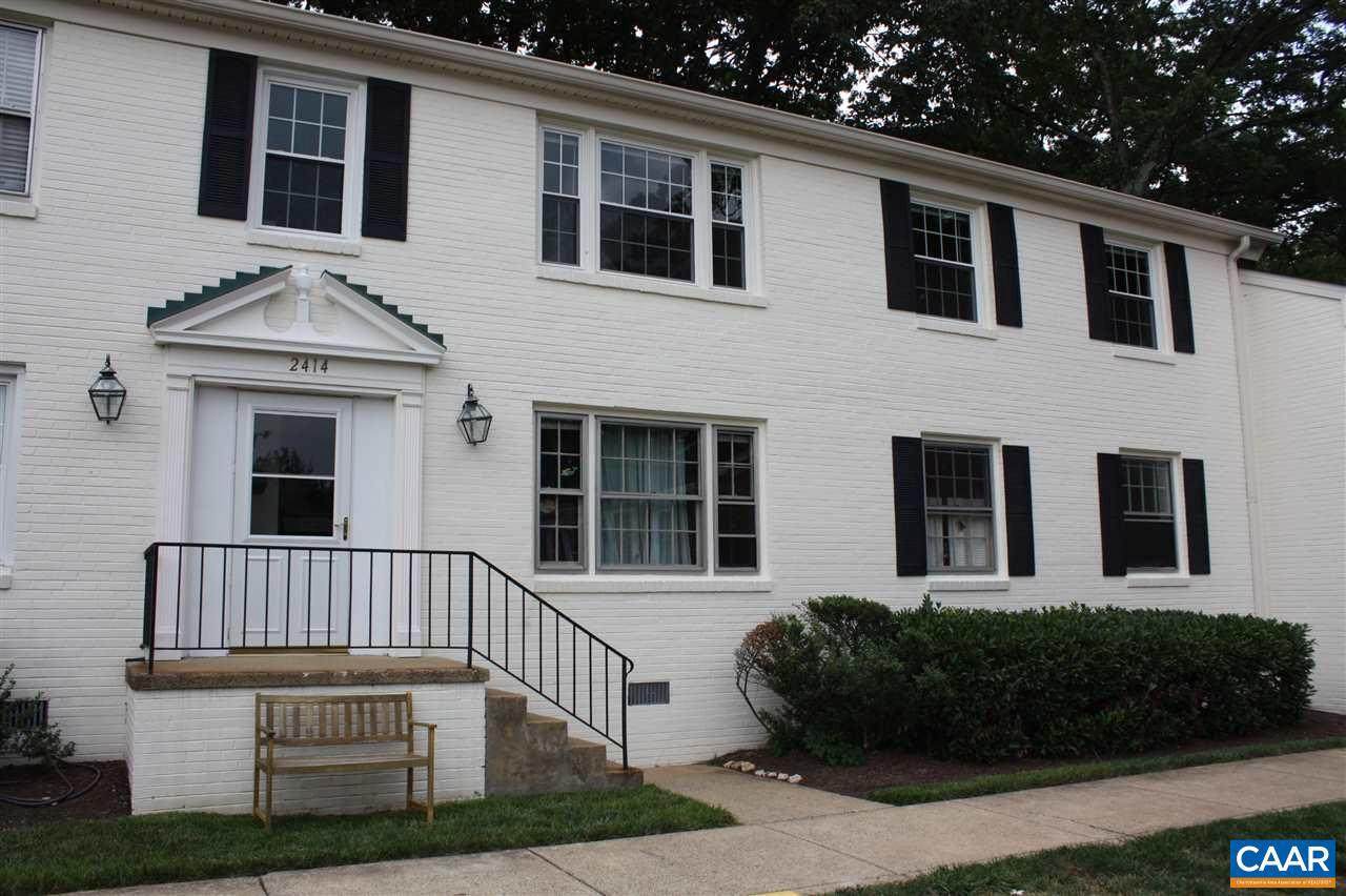 2414 Barracks Pl - Photo 1