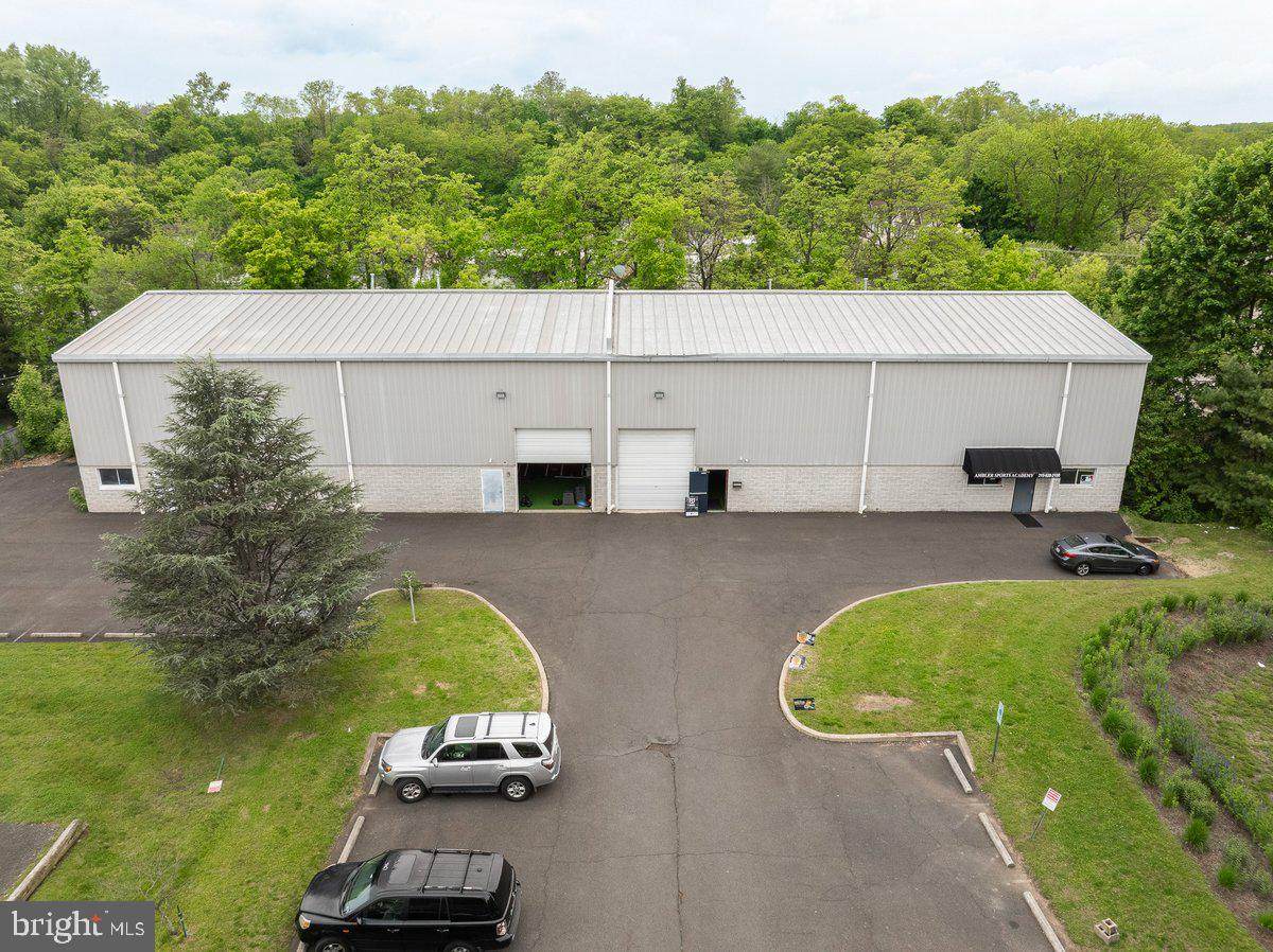 220 Chestnut Street - Photo 1