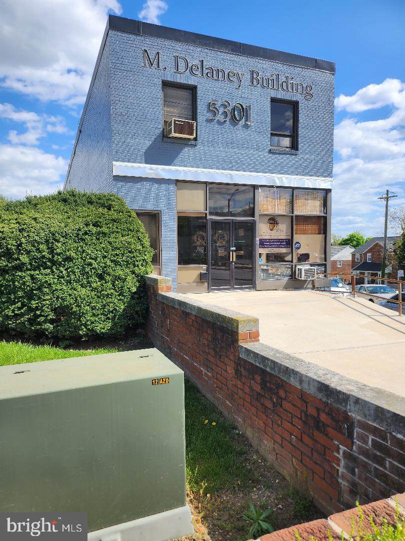 5301 Harford Road - Photo 1