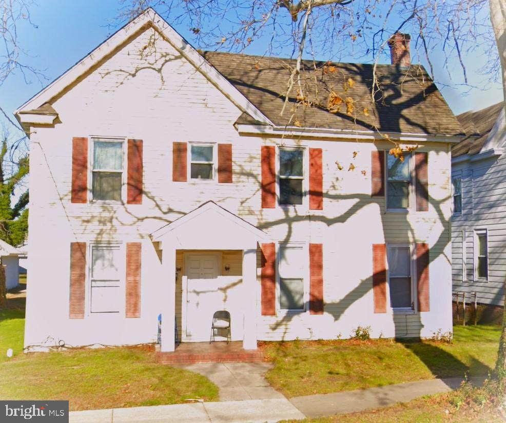 206 Maryland Avenue - Photo 1
