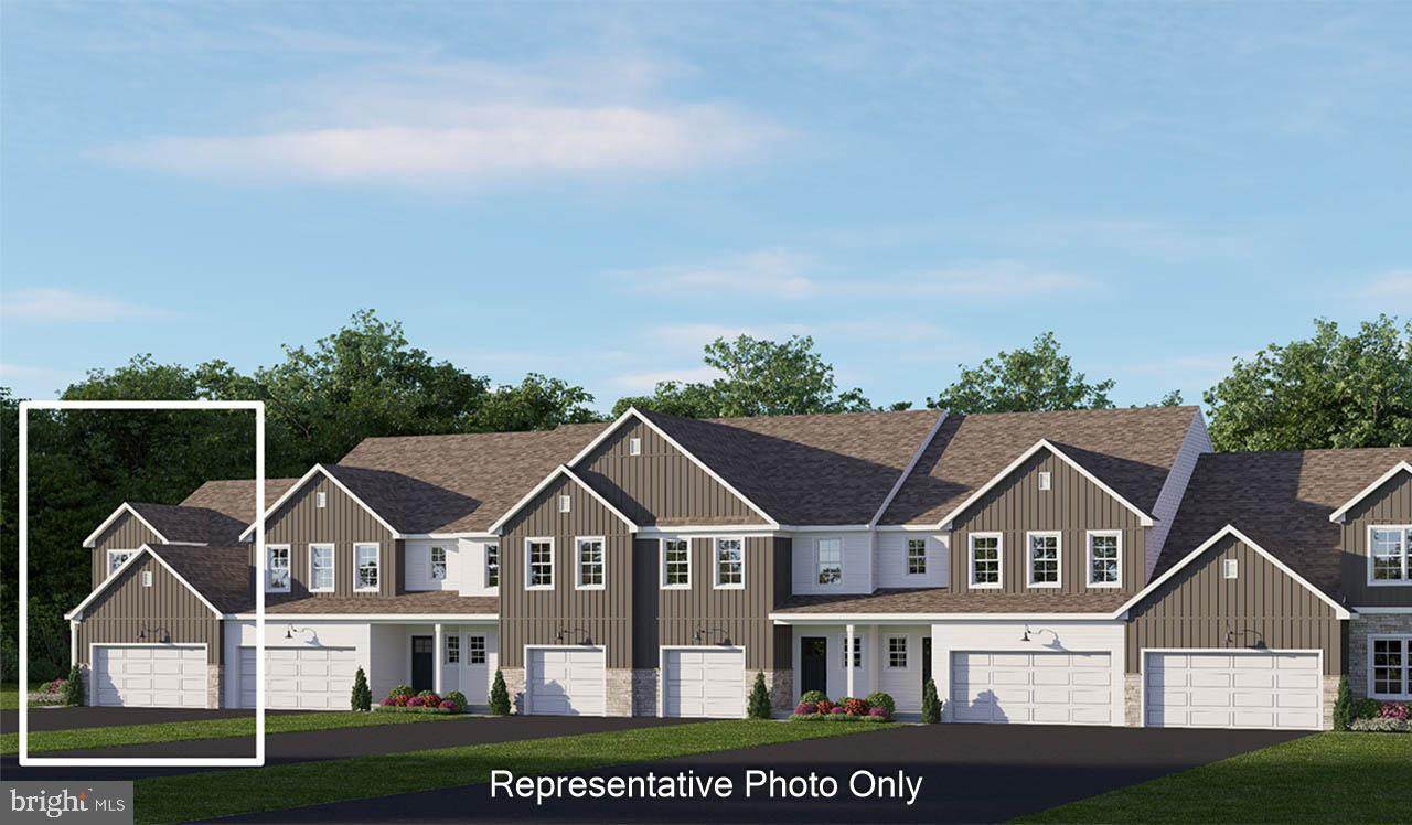 7868 Briarwood Drive - Photo 1