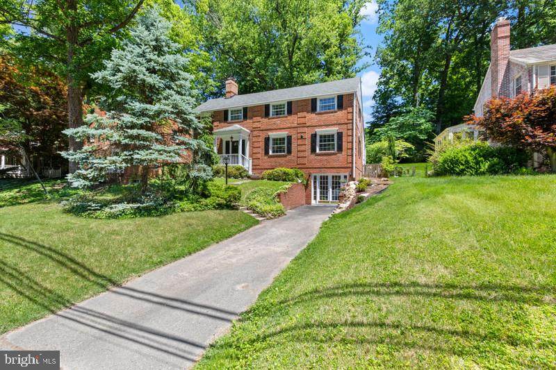 6303 Massachusetts Avenue - Photo 1