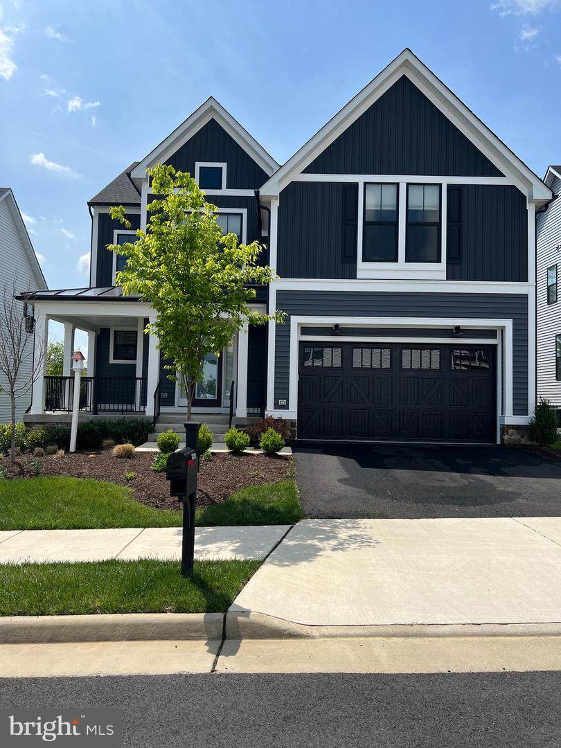 42251 Thorton River Place - Photo 1