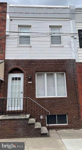 2647 Chadwick Street - Photo 1