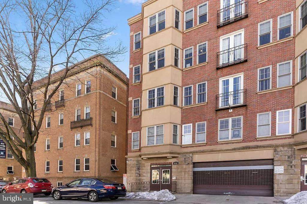 4742 Pine Street - Photo 1
