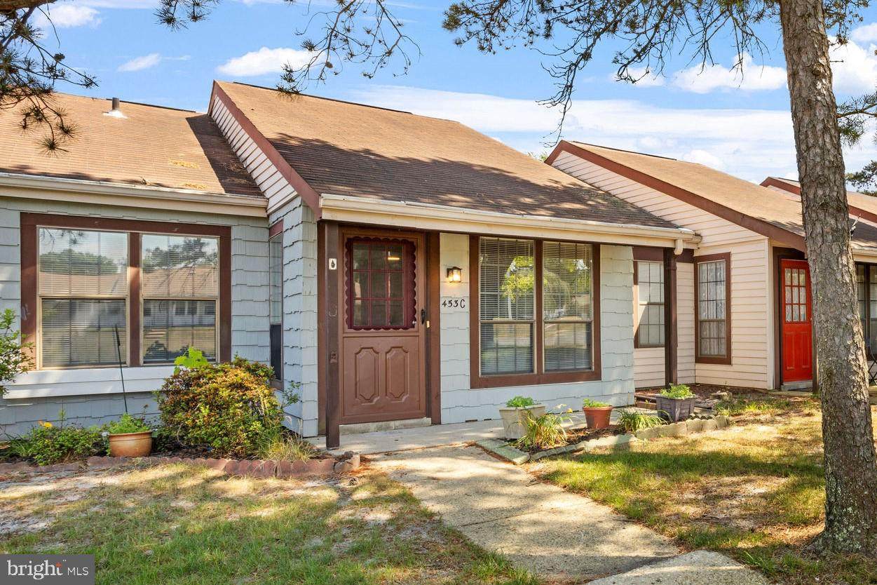 453-C Chesterfield Court - Photo 1
