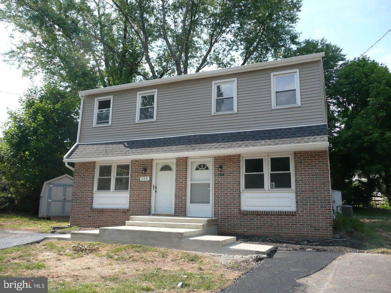 330 B Edgewood Avenue - Photo 1