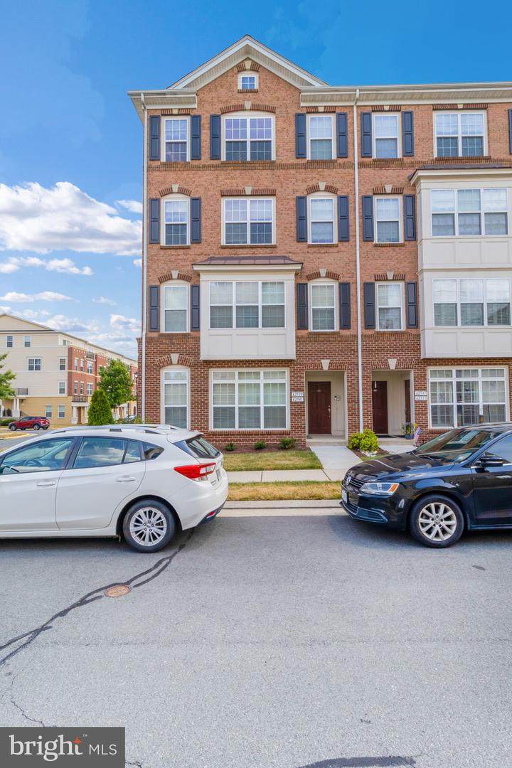 42539 Highgate Terrace - Photo 1